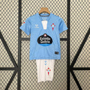 Camiseta CELTA DE VIGO24/25 - Niños (Pantalón Corto Incluido)